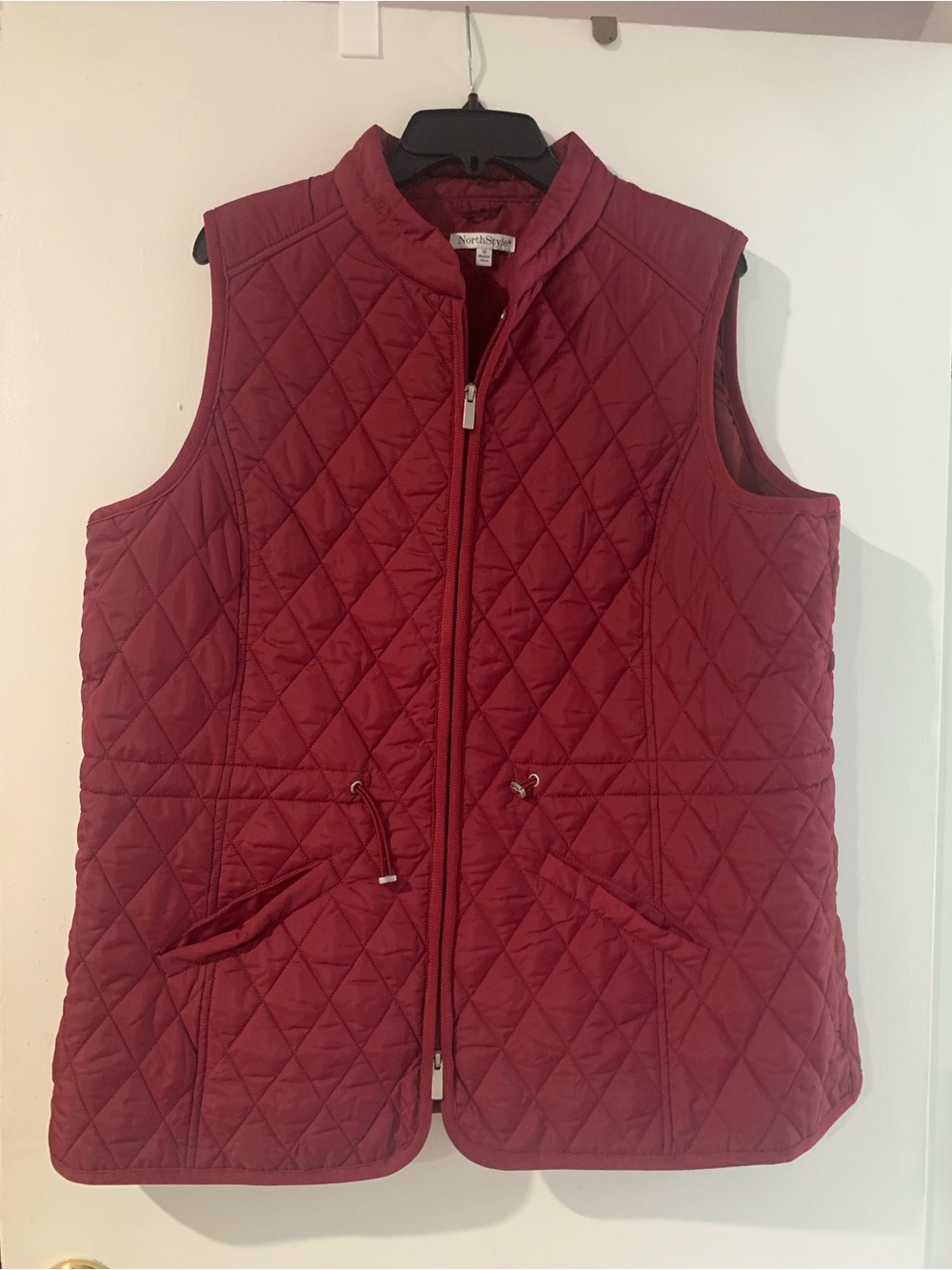 NorthStyle Quilted Wine Red Women's Vest with Drawcord